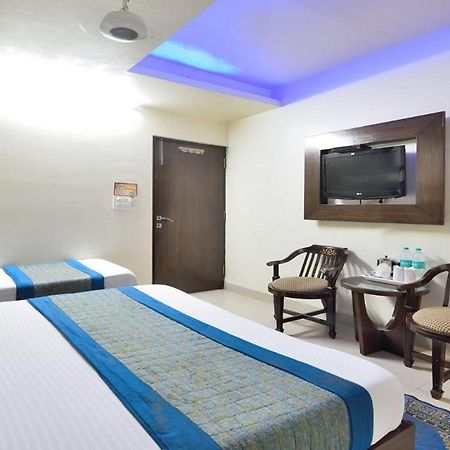 Hotel Sai International New Delhi Eksteriør bilde